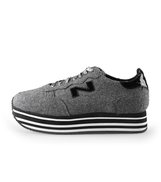 Nathan Baume Sneakers