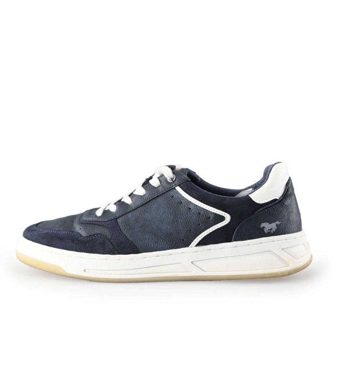 Mustang Sneakers