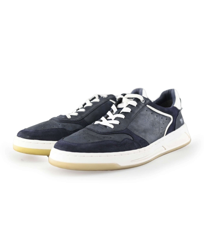 Mustang Sneakers