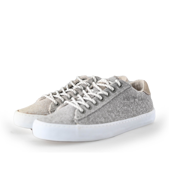 Hub Sneakers