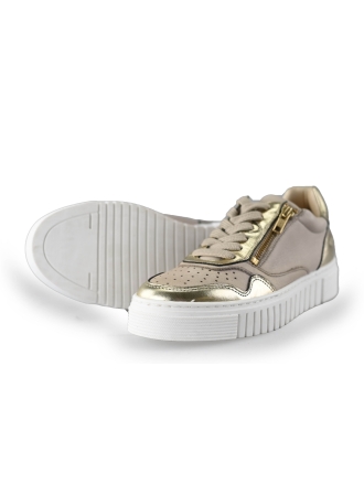AQA Sneakers