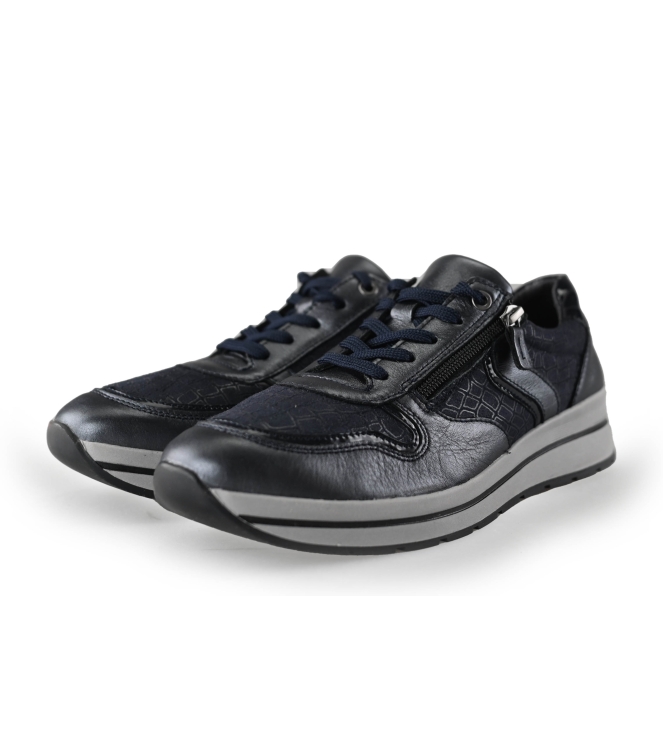 Feyn Sneakers