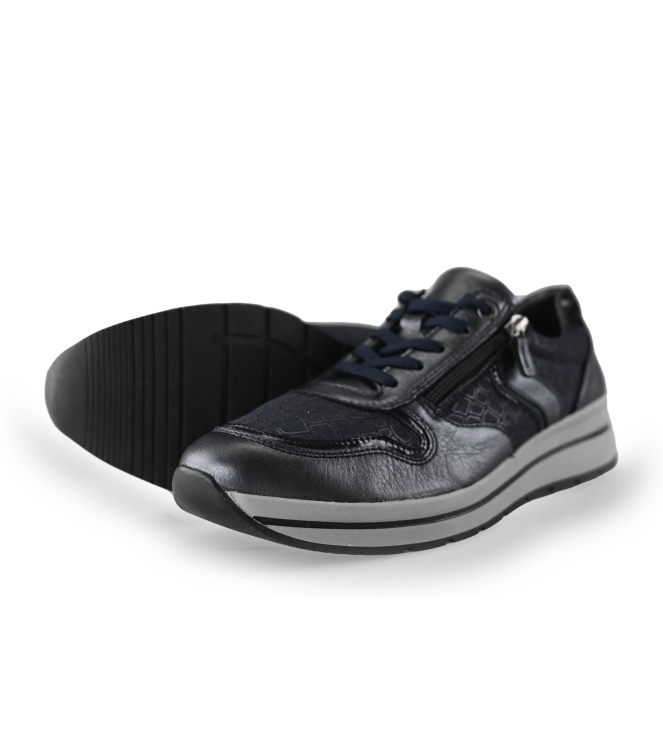 Feyn Sneakers