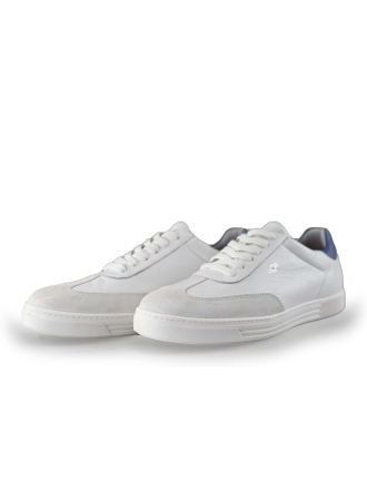 AQA Sneakers