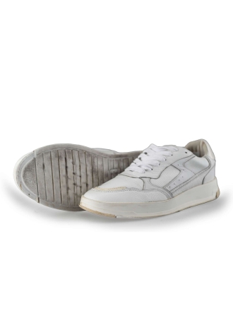 Omoda Sneakers