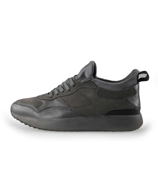 Blackstone Sneakers