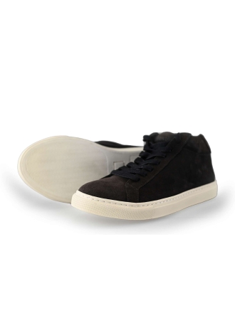 Avenue Sneakers
