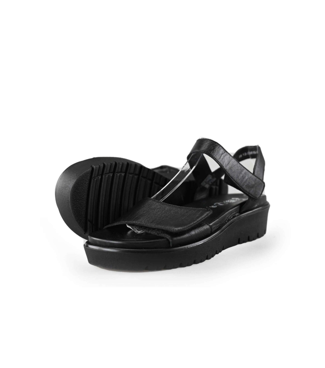 Ara Sandalen
