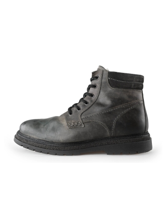 Outfielder Veterboots