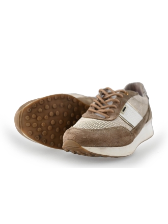 Maruti Sneakers
