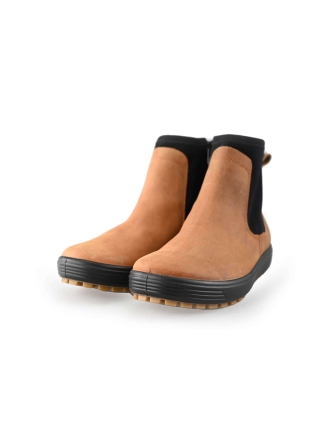Ecco Chelsea boots