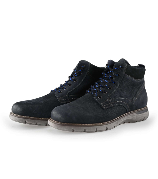Outfielder Veterboots