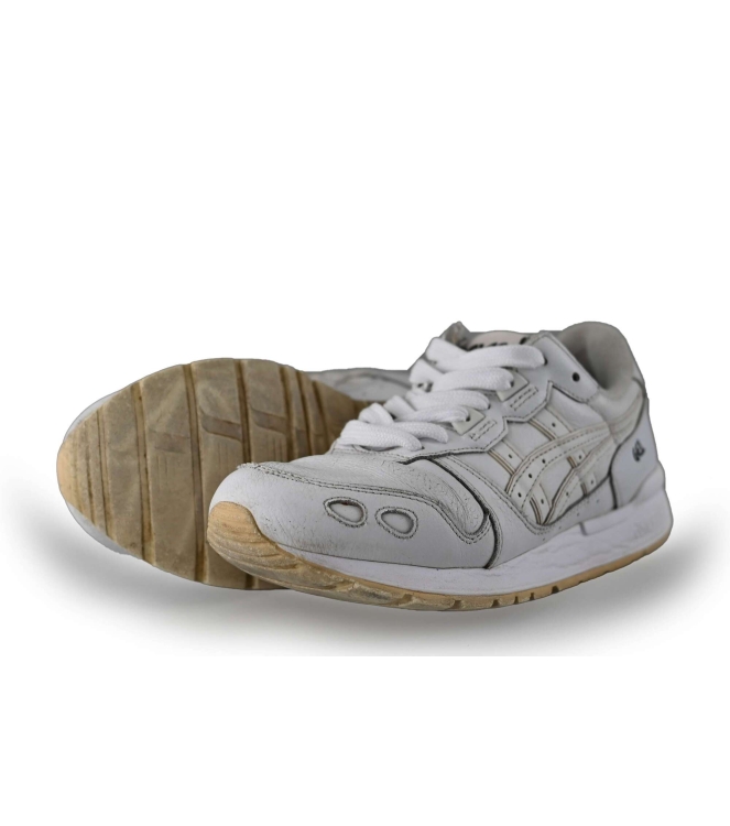 Asics Sneakers
