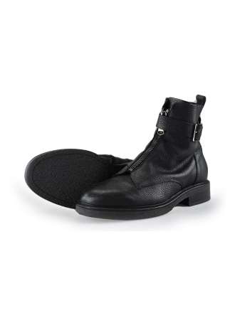 Biker boots