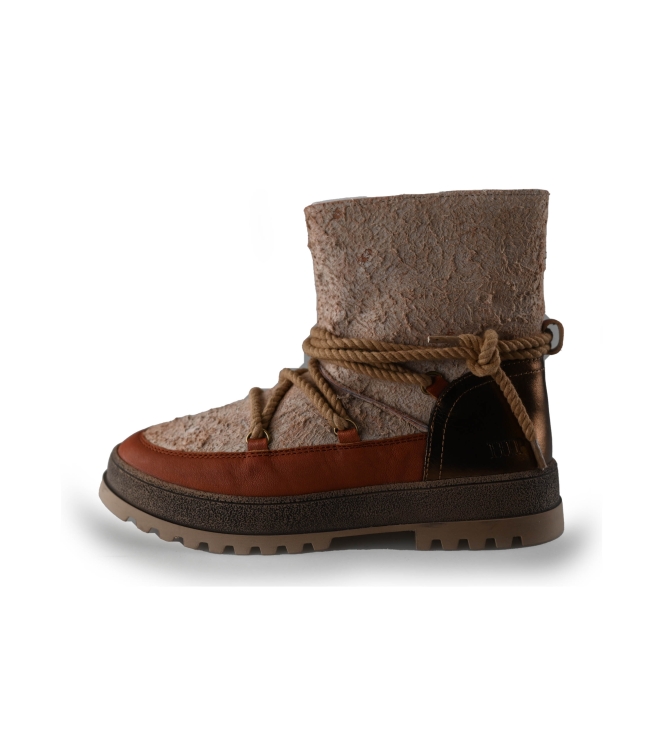 HIP Boots