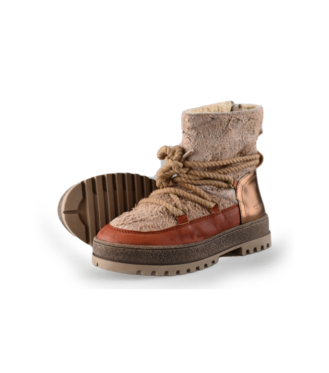 HIP Boots