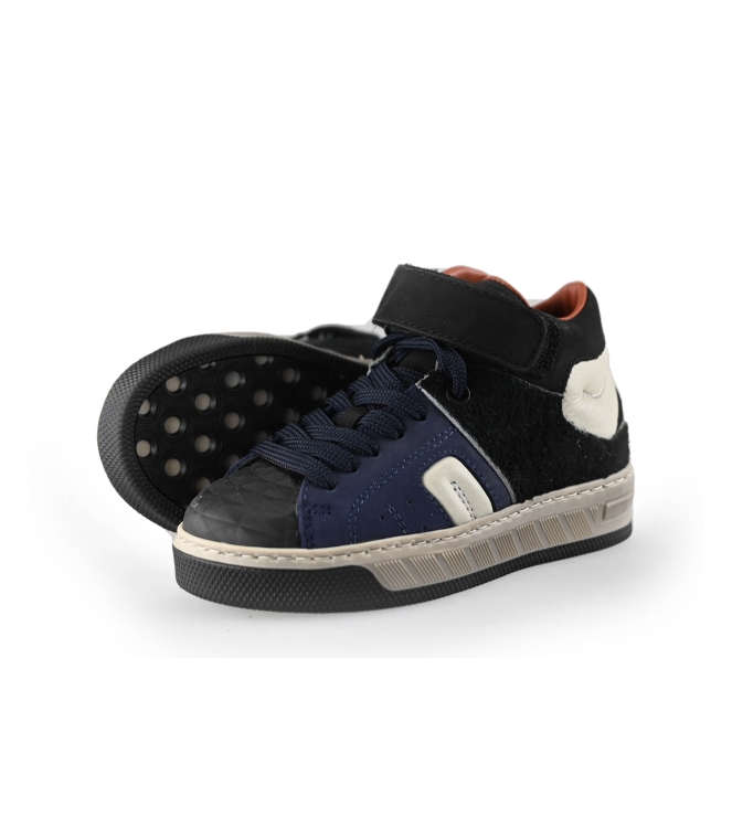 Hoge sneakers