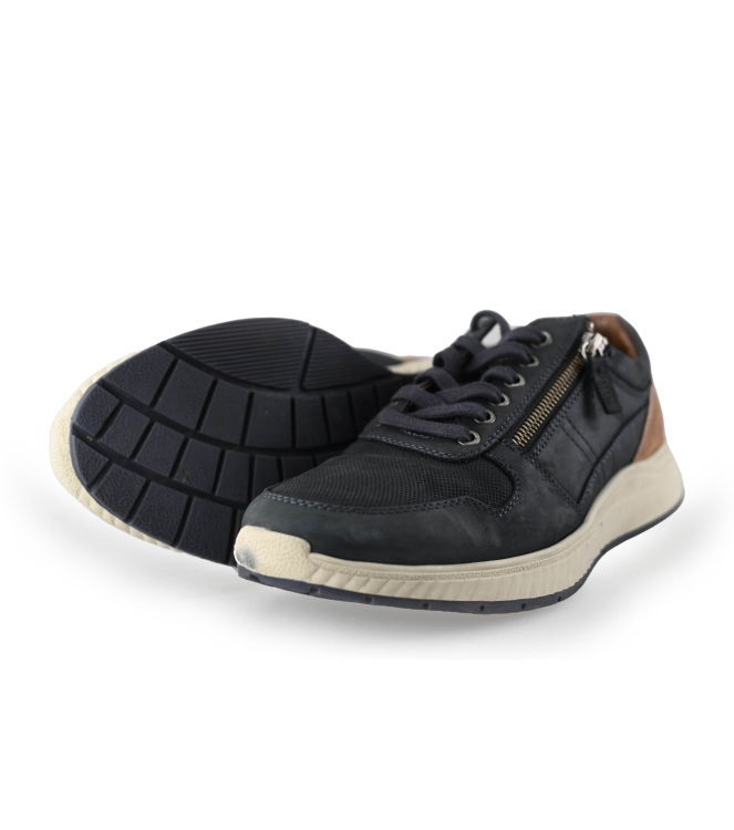 Sub55 Sneakers