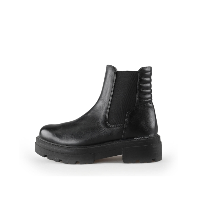 Chelsea boots