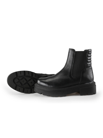 Chelsea boots