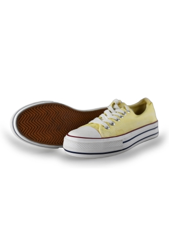 Refresh Sneakers