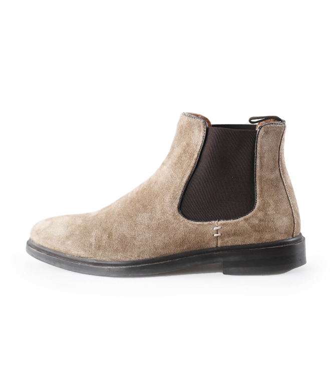 Nelson Chelsea boots