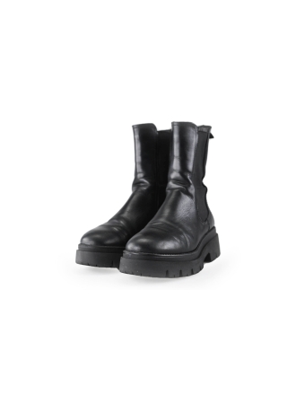 Tamaris Chelsea boots