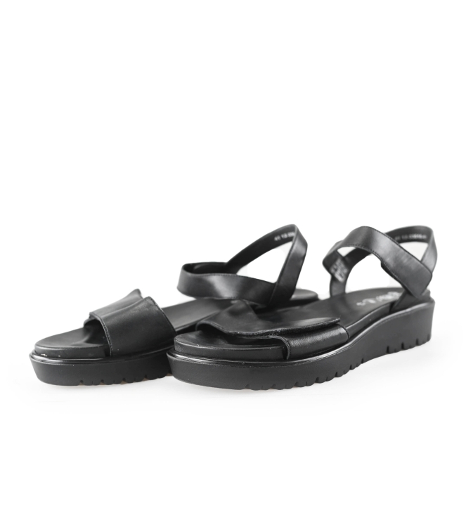 Ara Sandalen