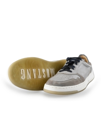 Mustang Sneakers