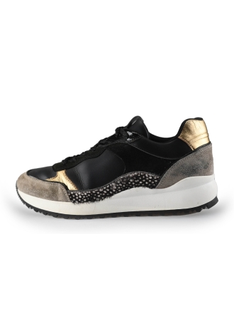 Maruti Sneakers