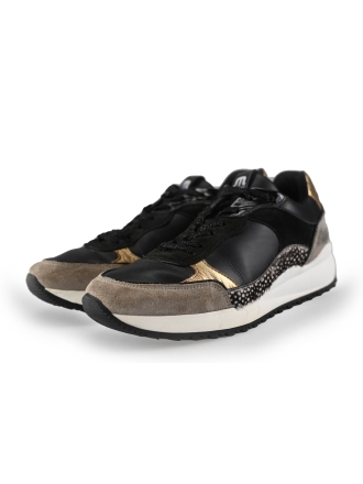 Maruti Sneakers