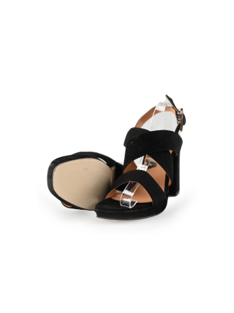 Sacha Pumps