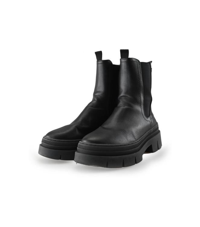 s. Oliver Chelsea boots
