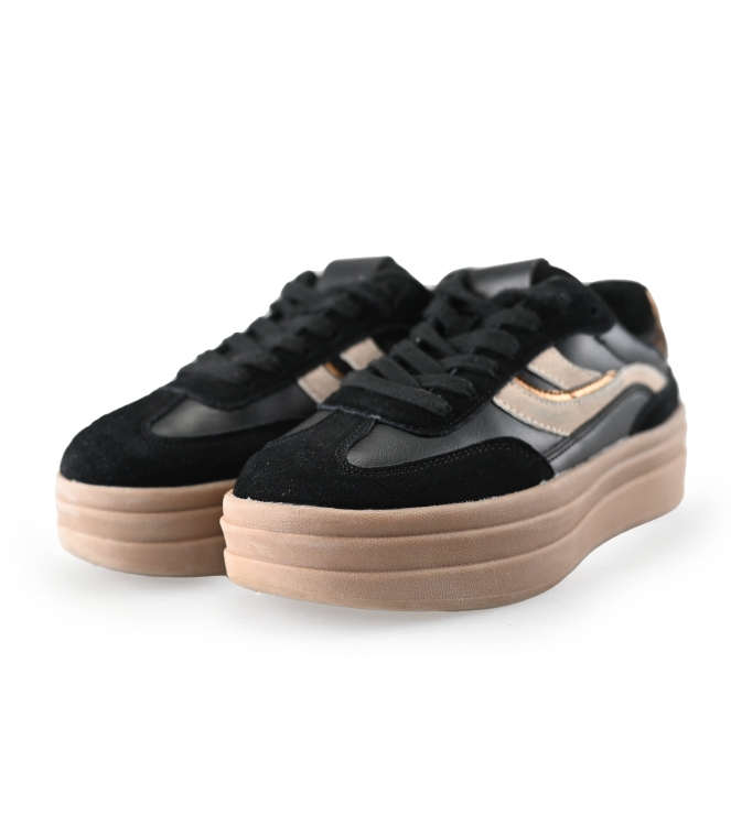 Manfield Sneakers