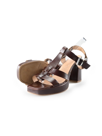 Sacha Pumps