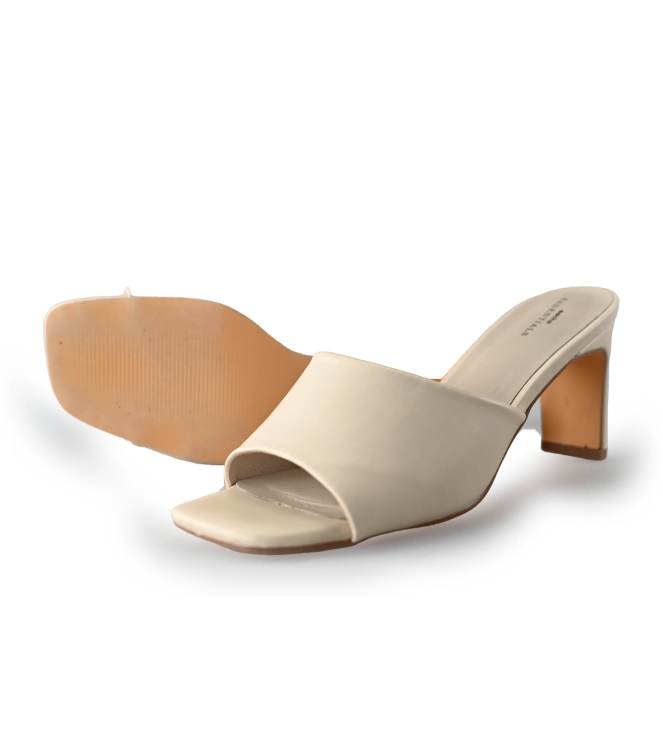 Sacha Pumps
