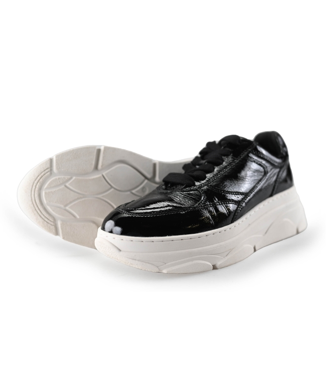 Manfield Sneakers