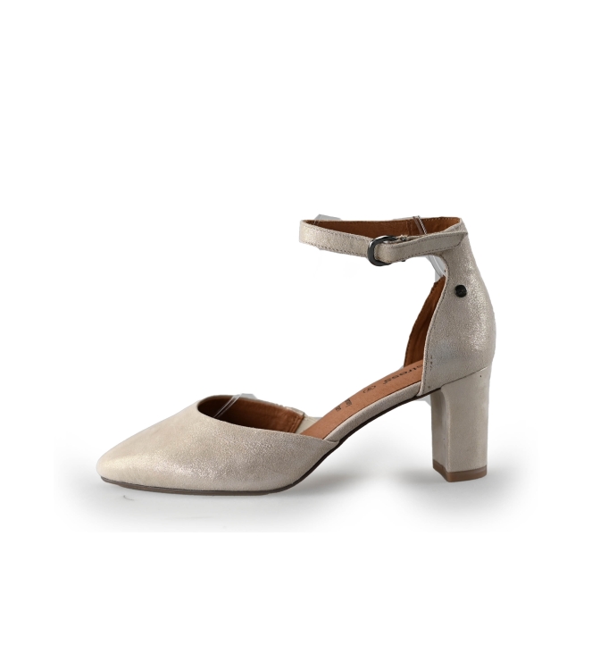 Manfield Pumps