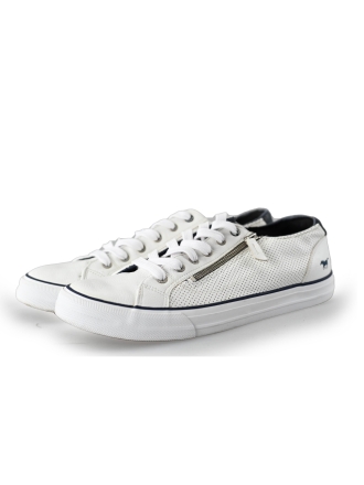 Mustang Sneakers