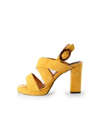 Sacha Sandalen Geel 237409