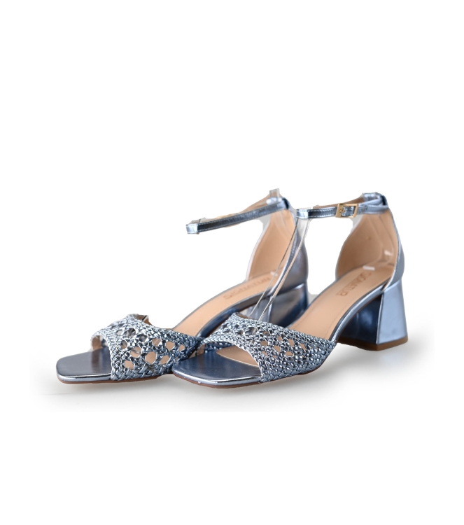 Signatura Sandalen
