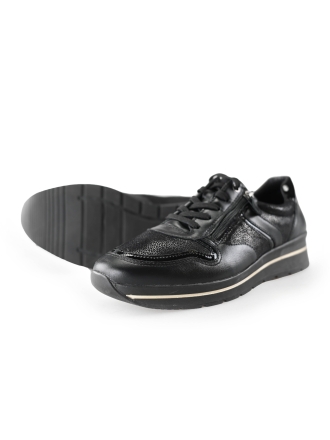 Feyn Sneakers