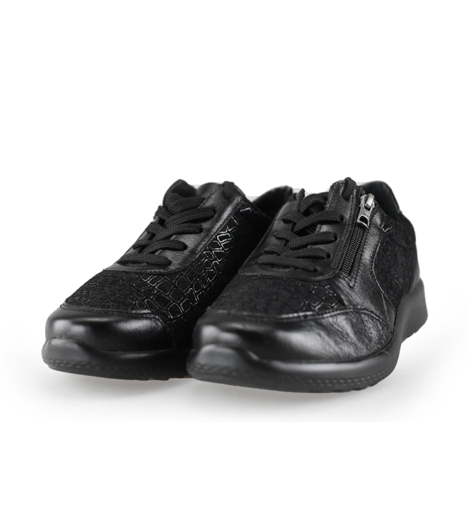 Feyn Sneakers
