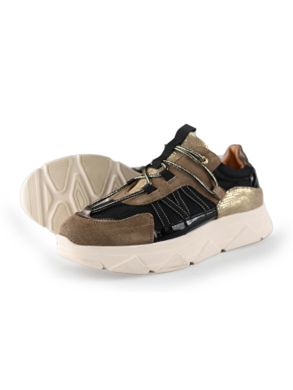 Tango Sneakers
