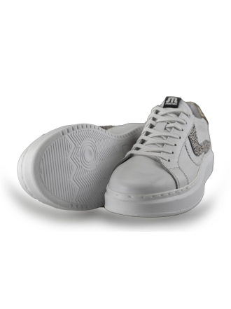 Maruti Sneakers