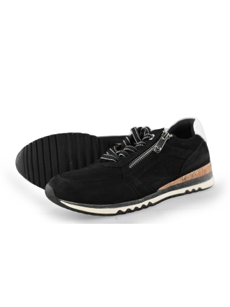 Omoda Sneakers