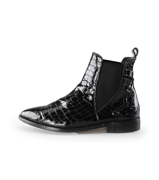Stefano Lauran Chelsea boots