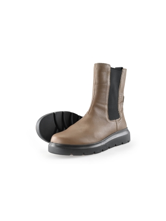 Ecco Chelsea boots