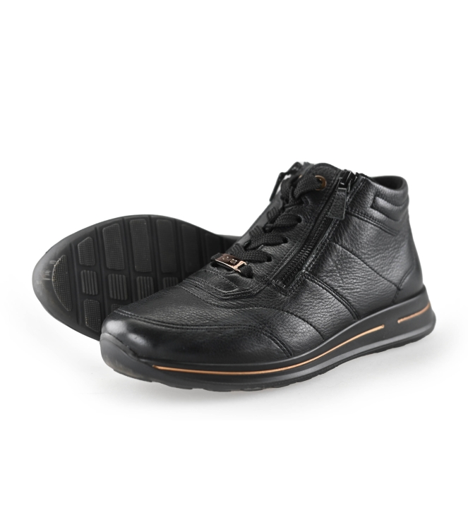 Ara Sneakers