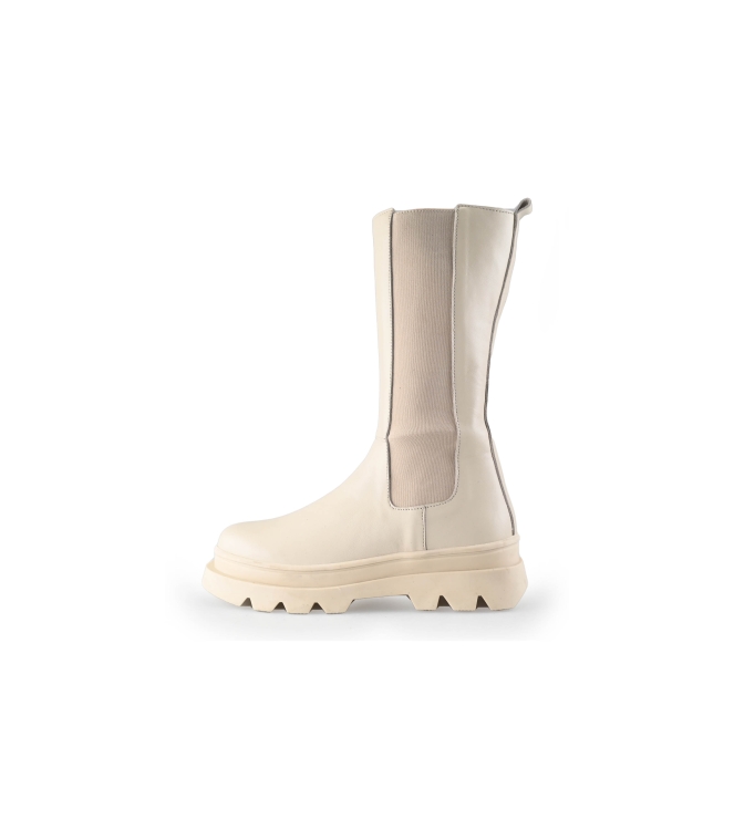 DSTRCT Chelsea boots